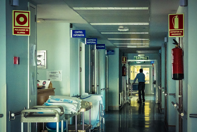 pasillo-hospital